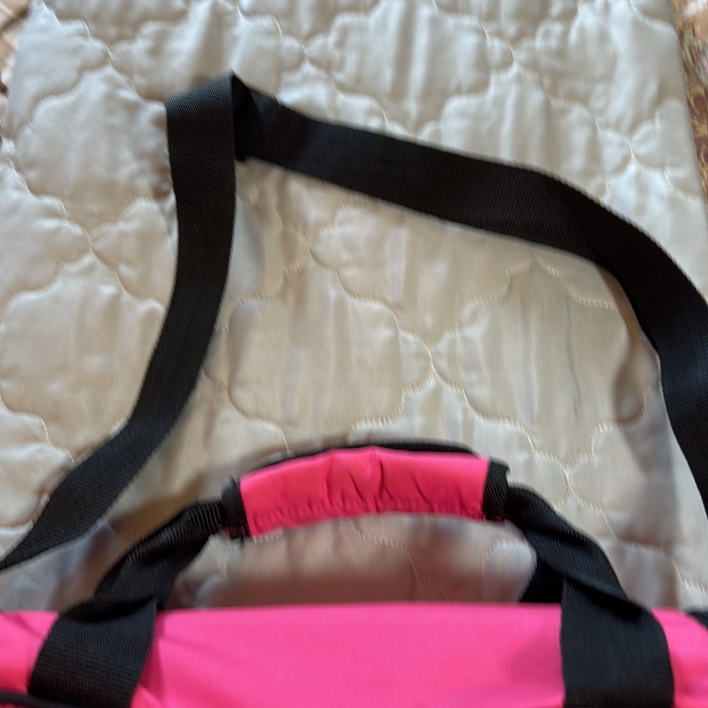 Nike Fuchsia and Black Sports Bag - Picture 3 of 10